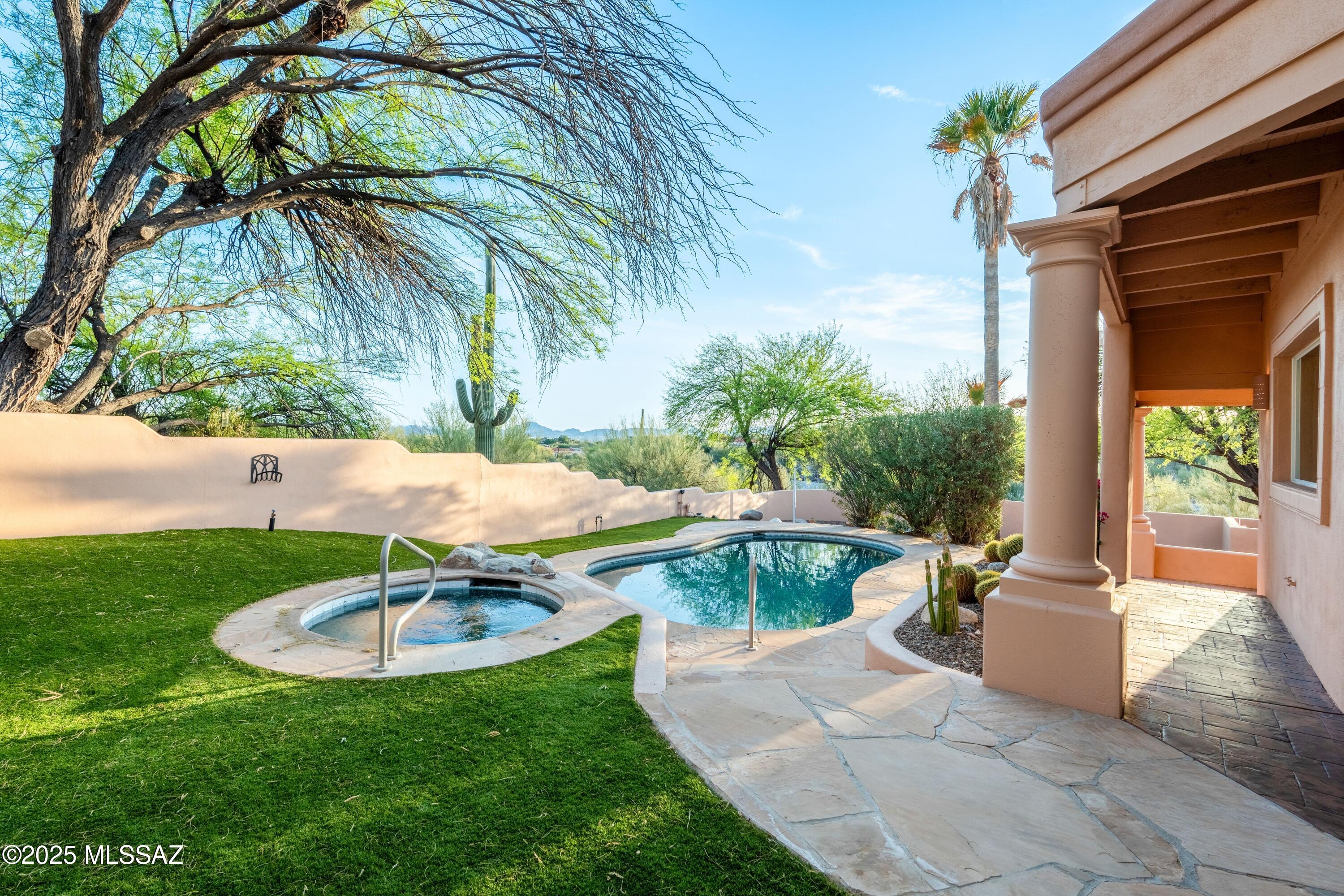 Tucson, Arizona, 85718, United States, 4 Bedrooms Bedrooms, ,4 BathroomsBathrooms,Residential,For Sale,1837380
