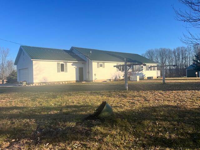 Mesick, Michigan, 49668, United States, 3 Bedrooms Bedrooms, ,2 BathroomsBathrooms,Residential,For Sale,1994751