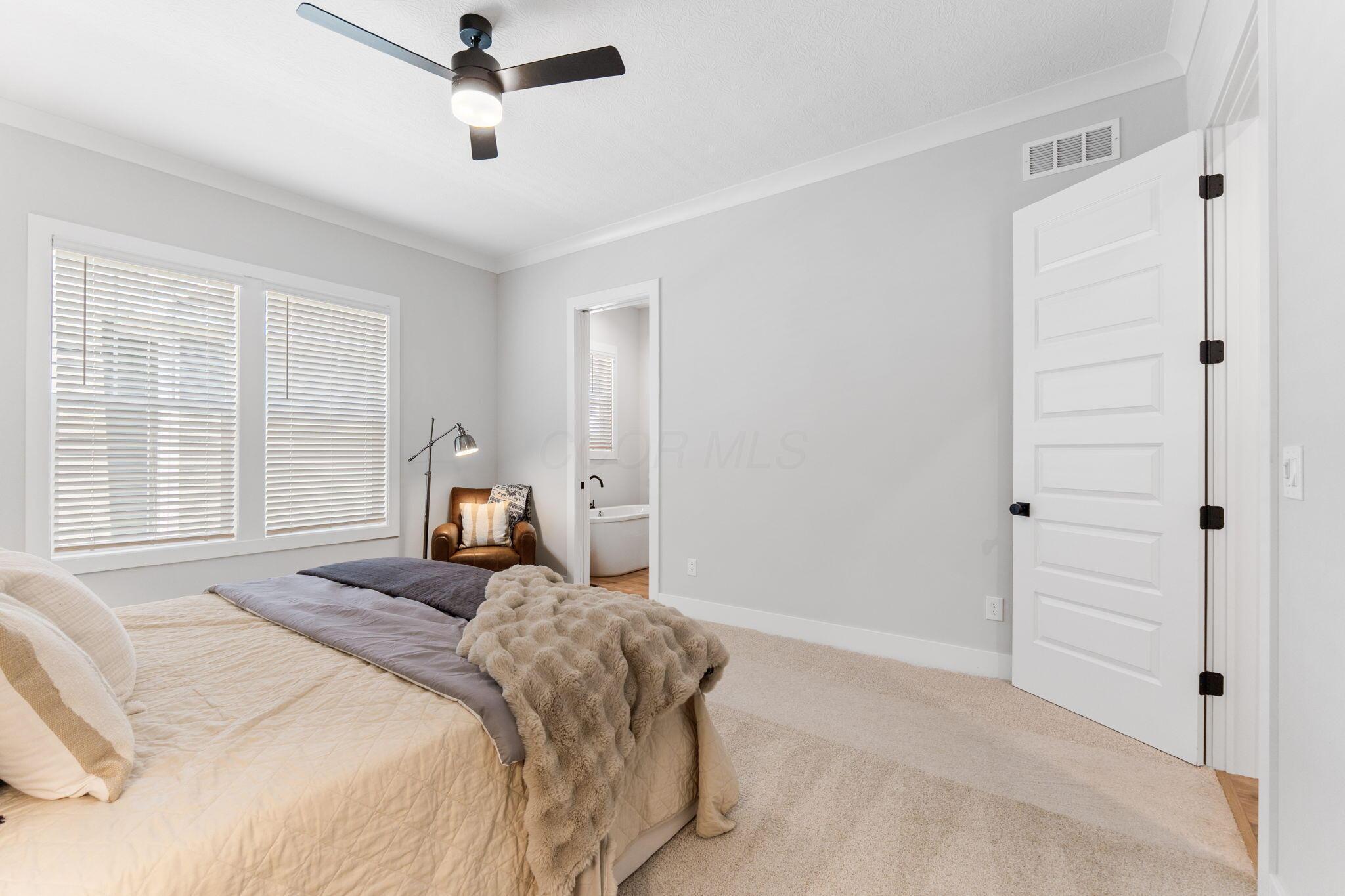 Lewis Center, Ohio, 43035, United States, 2 Bedrooms Bedrooms, ,2 BathroomsBathrooms,Residential,For Sale,2003347