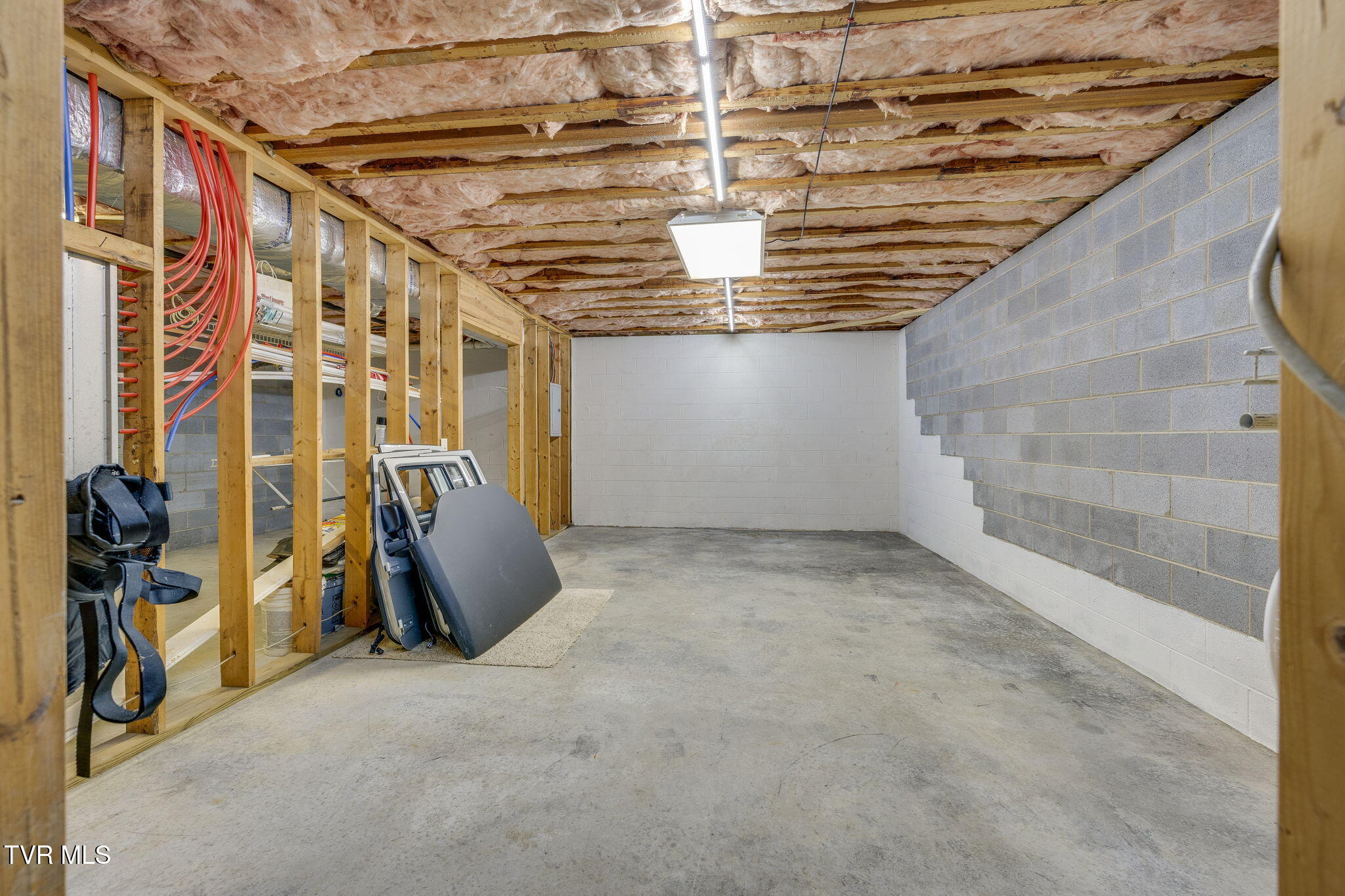 Kingsport, Tennessee, 37660, United States, 3 Bedrooms Bedrooms, ,4 BathroomsBathrooms,Residential,For Sale,1984458