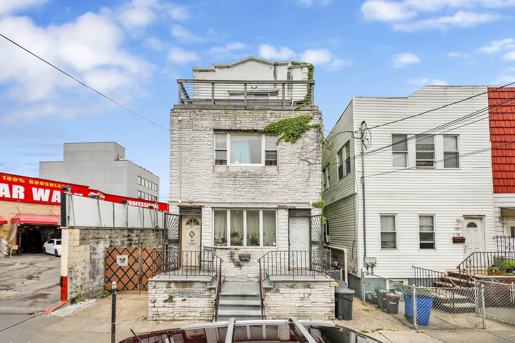Brooklyn, New York, 11235, United States, 6 Bedrooms Bedrooms, ,3 BathroomsBathrooms,Residential,For Sale,1830542