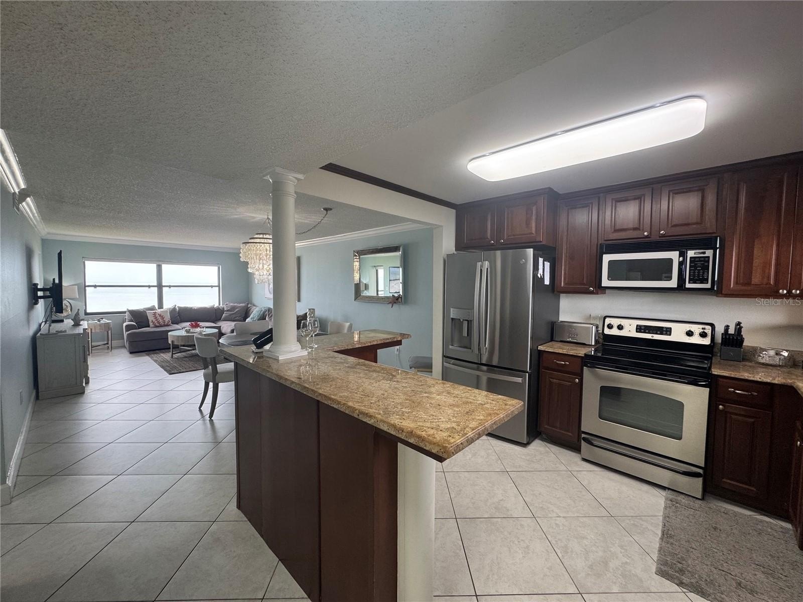 CLEARWATER BEACH, Florida, 33767, United States, 2 Bedrooms Bedrooms, ,2 BathroomsBathrooms,Residential,For Sale,1983656