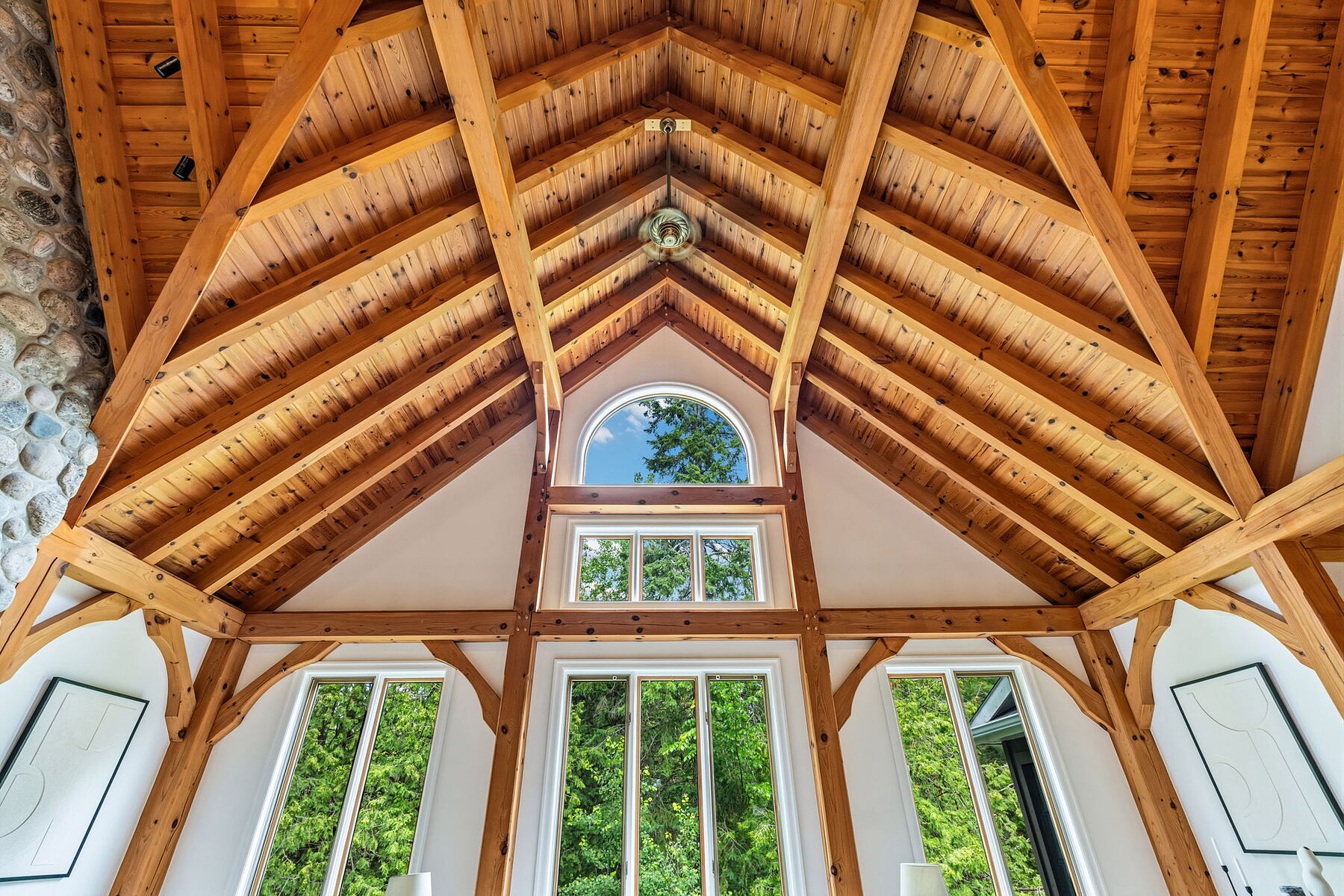  Timber Frame. Truly. - 物件實景