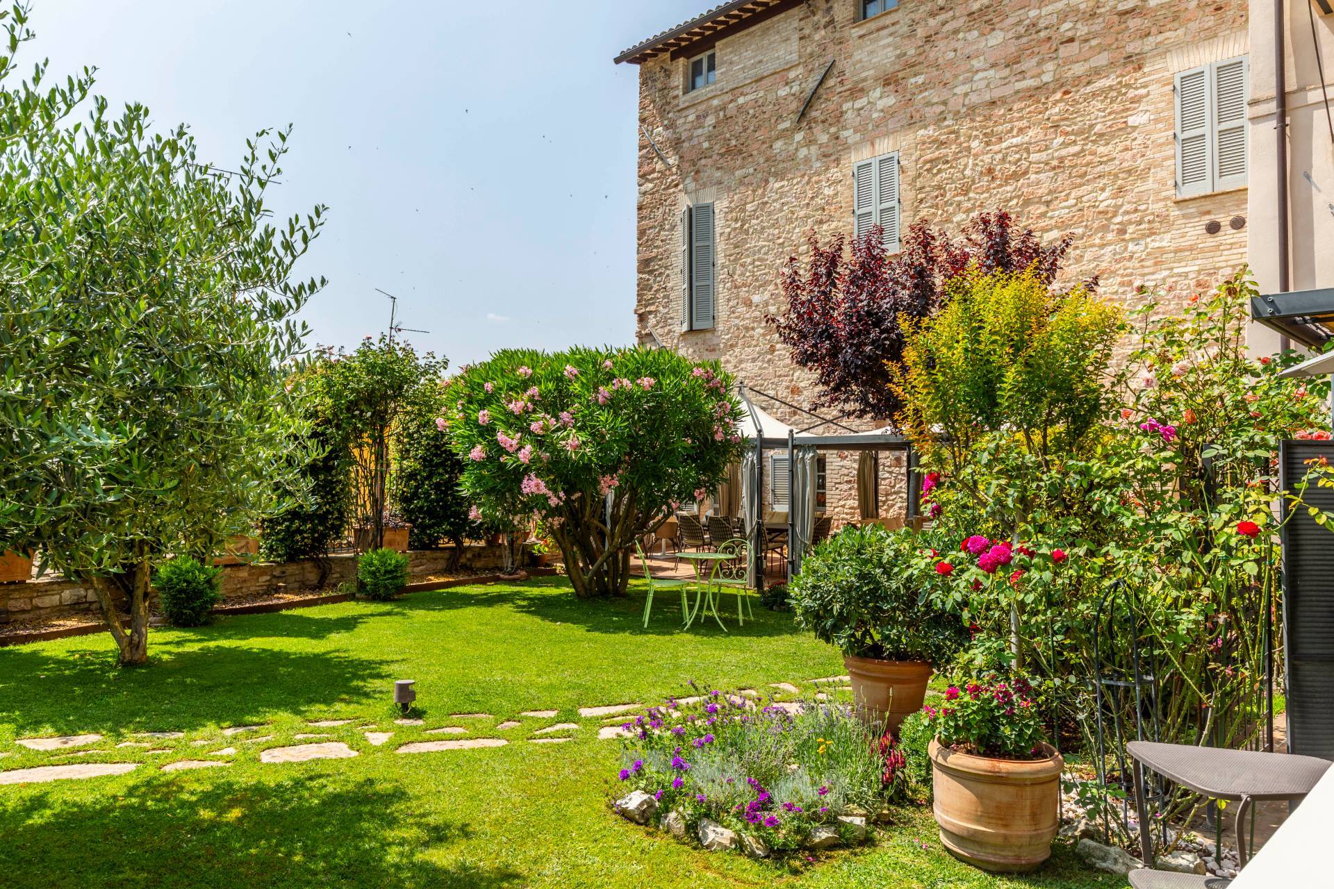 Spello, Perugia, 06038, IT, 3 Bedrooms Bedrooms, ,3 BathroomsBathrooms,Residential,For Sale,1876089