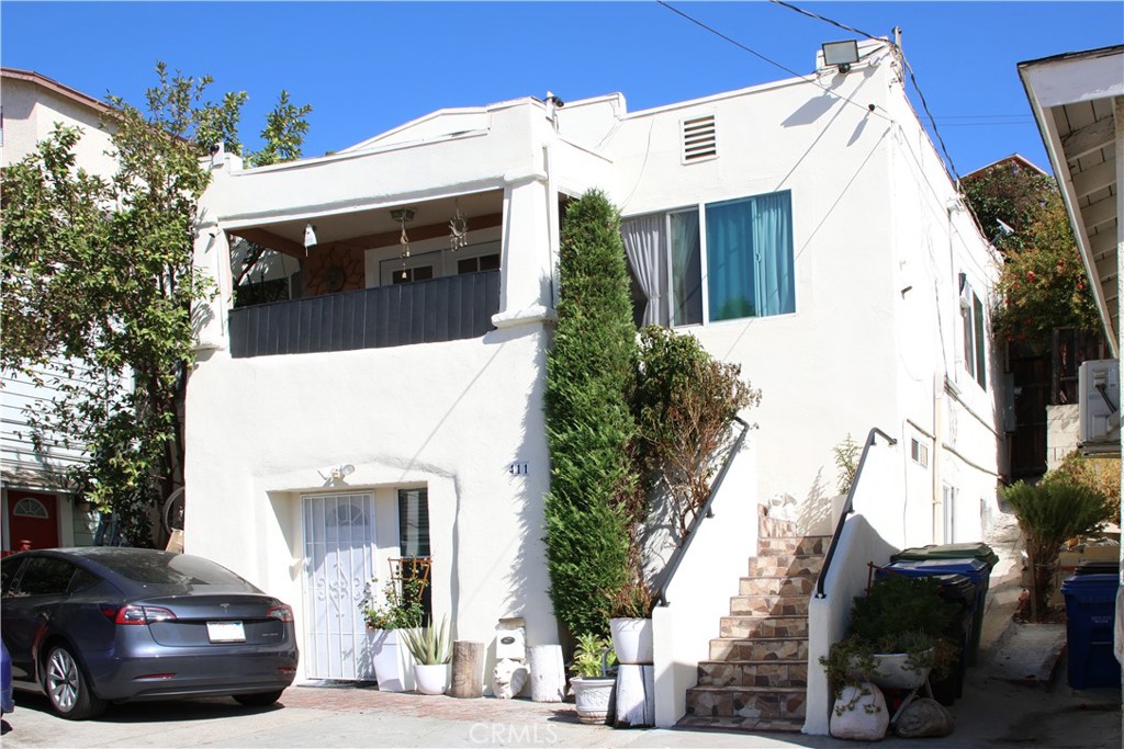 Los Angeles, California, 90065, United States, 3 Bedrooms Bedrooms, ,1 BathroomBathrooms,Residential,For Sale,1869381