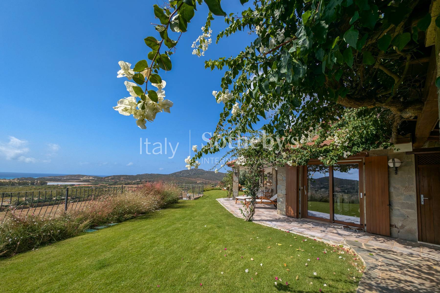  Villa with breathtaking views over the sea near the beaches - 物件實景