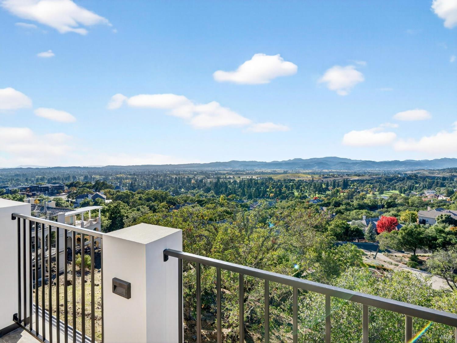 Napa, California, 94558, United States, 3 Bedrooms Bedrooms, ,5 BathroomsBathrooms,Residential,For Sale,1991102