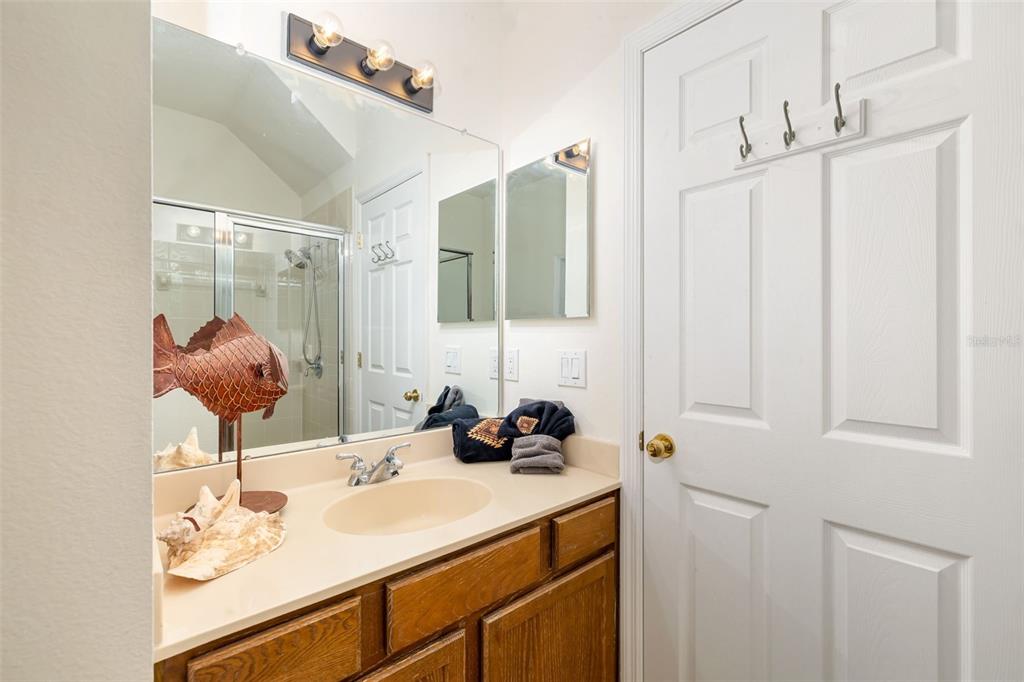 University Park, Florida, 34201, United States, 4 Bedrooms Bedrooms, ,4 BathroomsBathrooms,Residential,For Sale,1876189