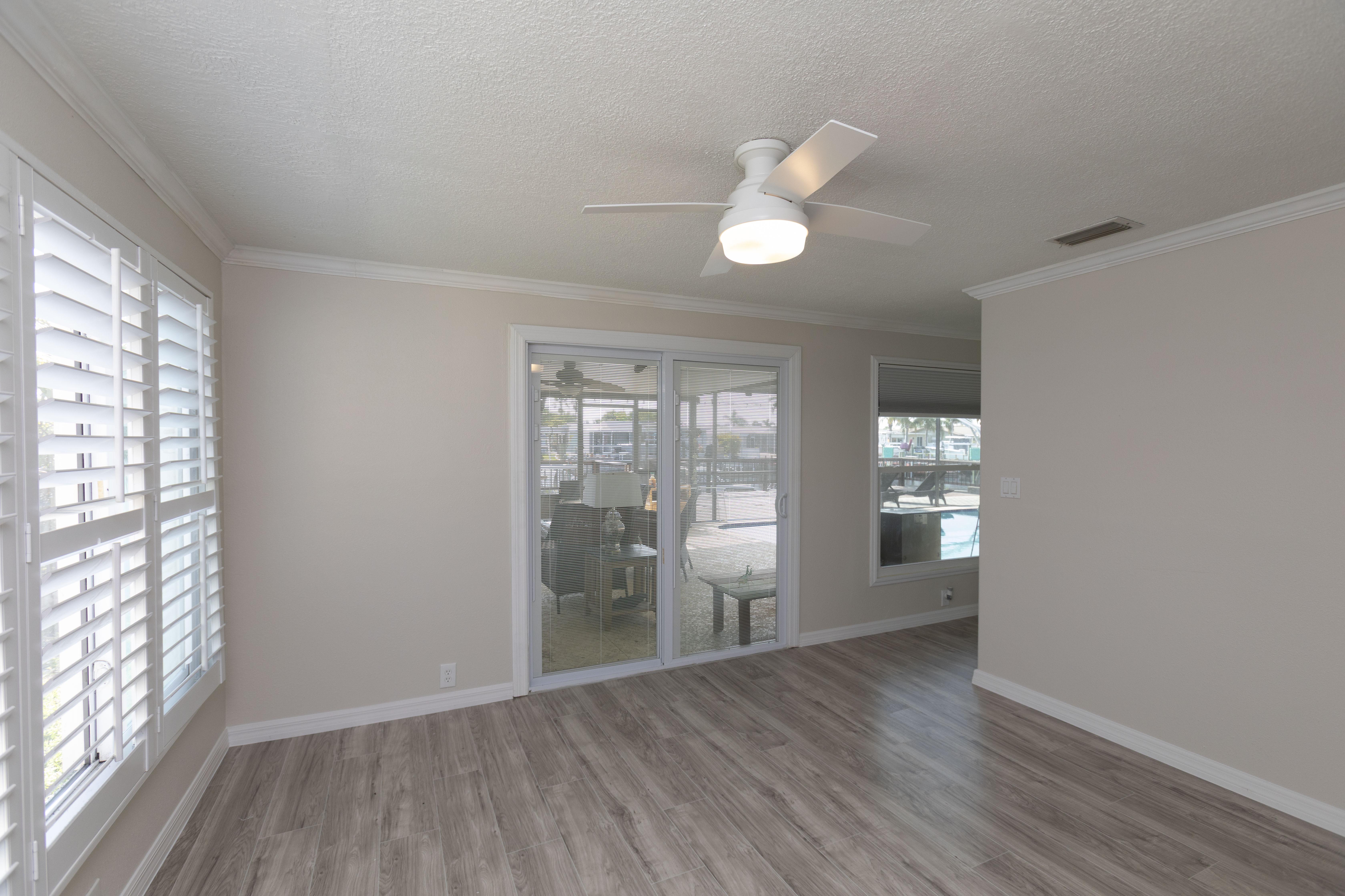 New Port Richey, Florida, 34652, United States, 2 Bedrooms Bedrooms, ,2 BathroomsBathrooms,Residential,For Sale,1805491