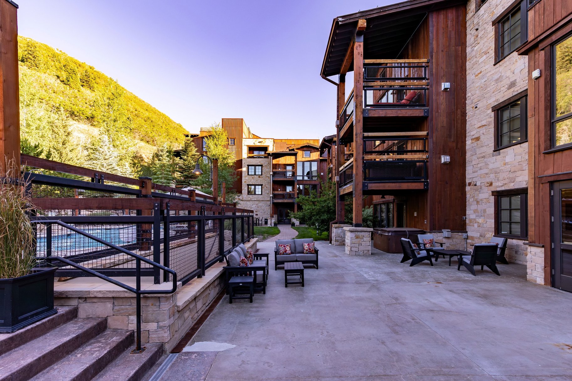  High-touch, 3Bd/4Ba Condotel In Deer Valley Resort