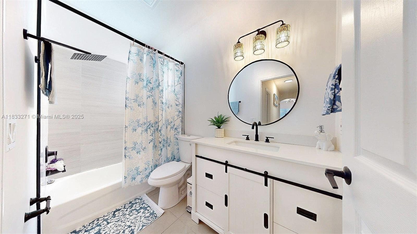 Homestead, Florida, 33033, United States, 5 Bedrooms Bedrooms, ,3 BathroomsBathrooms,Residential,For Sale,1937338
