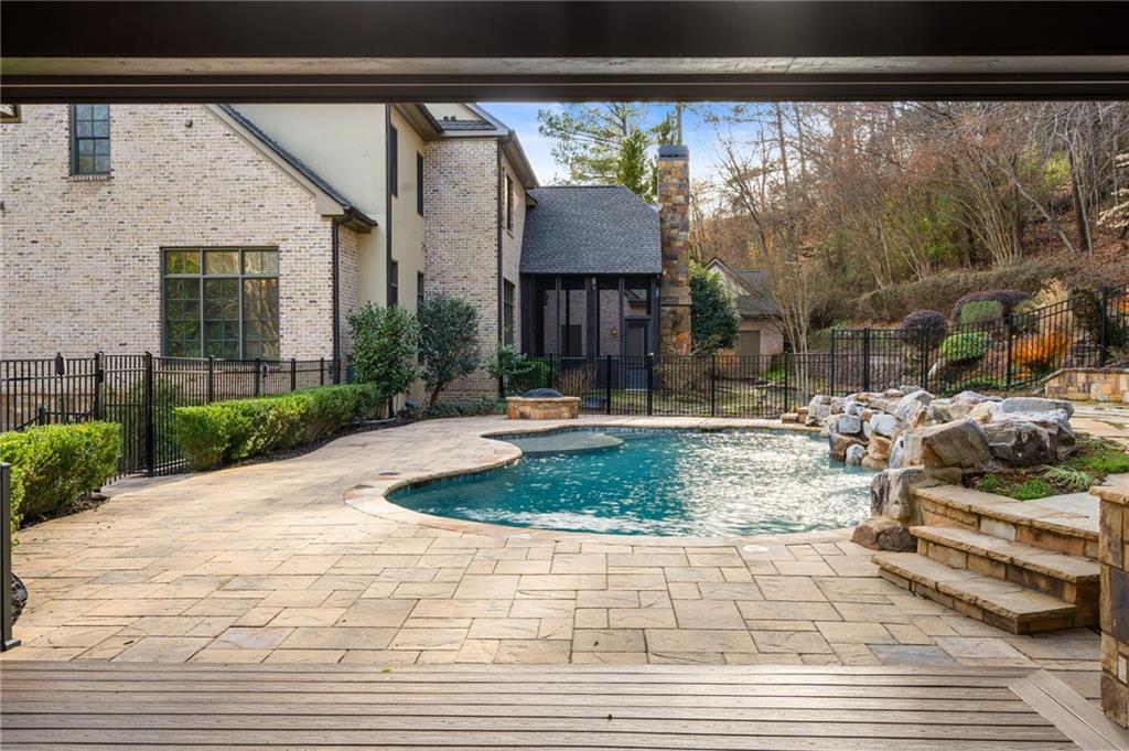 Marietta, Georgia, 30067, United States, 6 Bedrooms Bedrooms, ,7 BathroomsBathrooms,Residential,For Sale,1709894