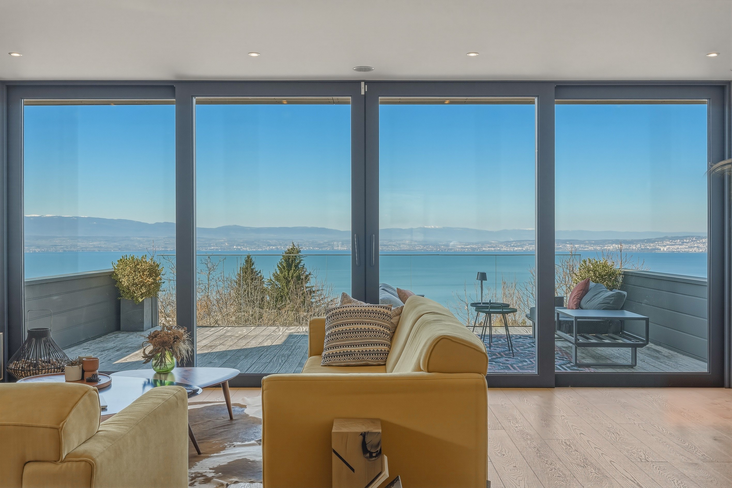  Evian : contemporary villa offering exceptional panoramic views over the lake - 物件實景