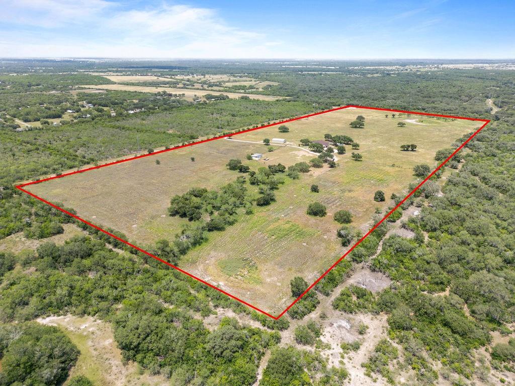 Beeville, Texas, 78102, United States, 4 Bedrooms Bedrooms, ,3 BathroomsBathrooms,Residential,For Sale,1857883