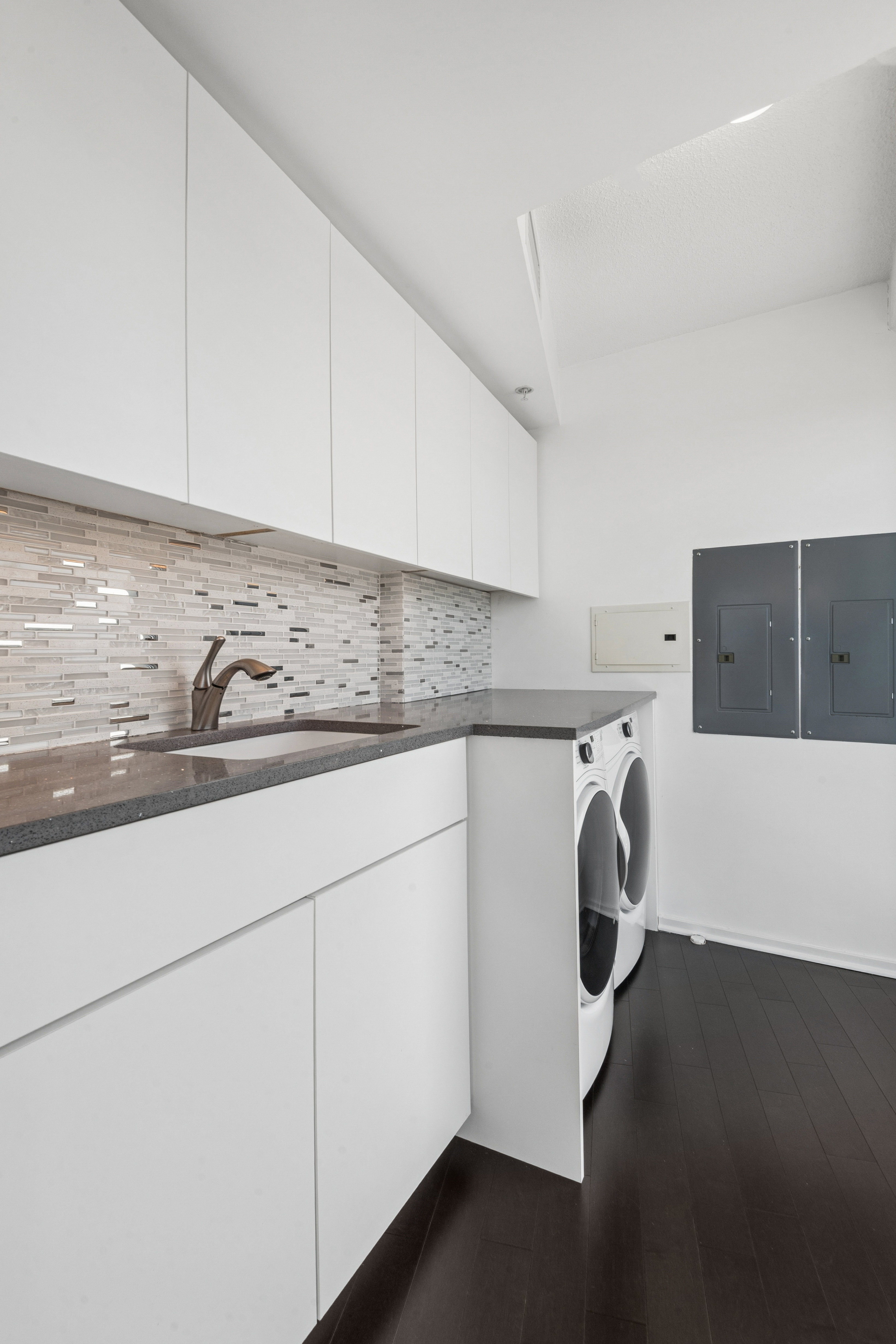  Reimagined Luxury Penthouse Designed by Award-winning Architect David Hovey - 物件實景