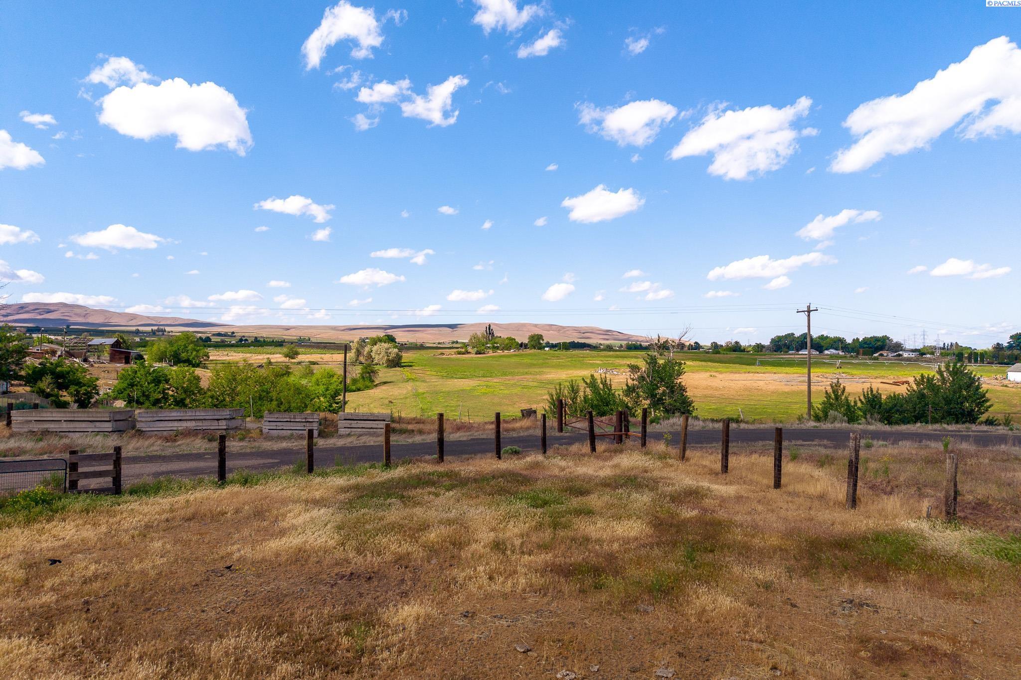 Benton City, Washington, 99320, United States, ,Residential,For Sale,1921283