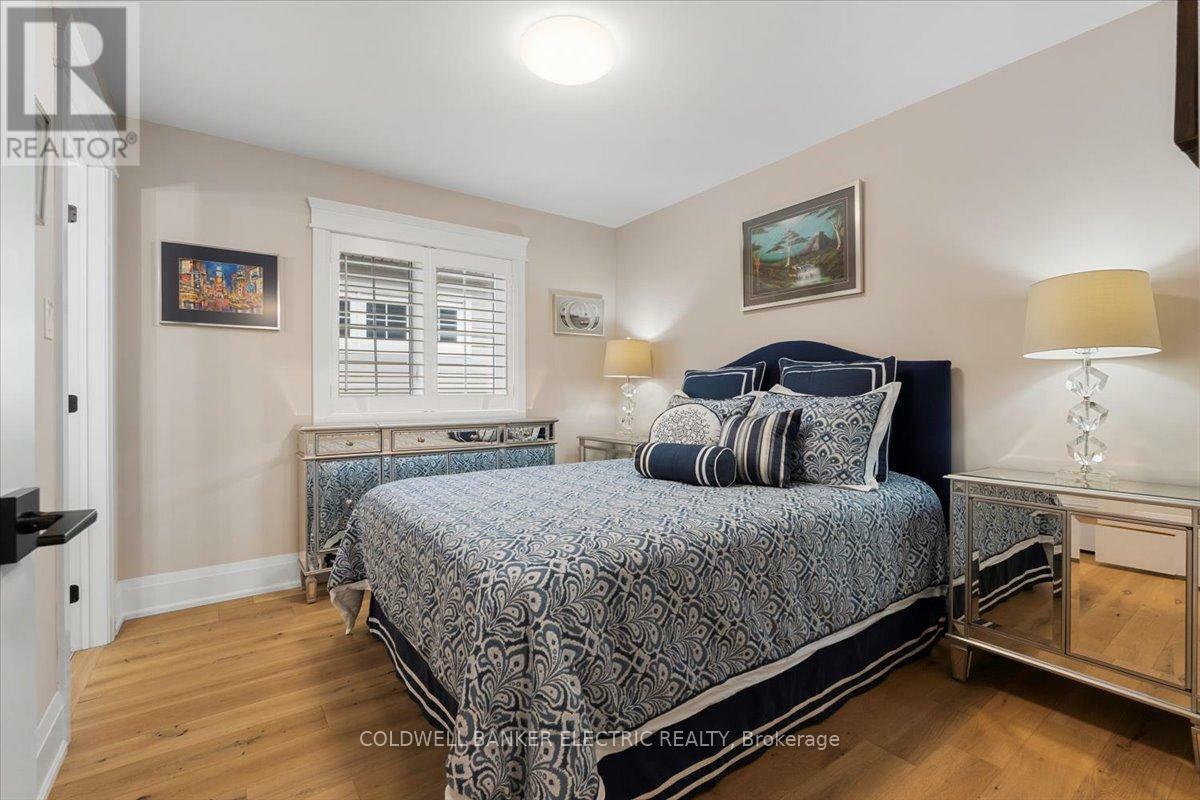 PETERBOROUGH NORTH (NORTH), Ontario, K9K 0H7, CA, 5 Bedrooms Bedrooms, ,4 BathroomsBathrooms,Residential,For Sale,1827816