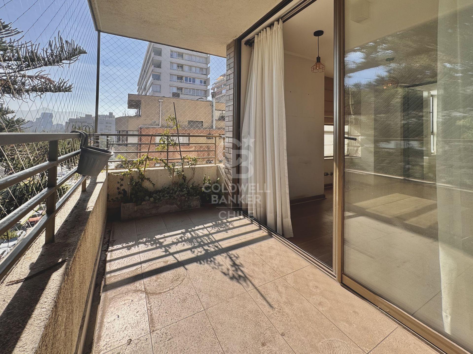 Las Condes, Chile, 4 Bedrooms Bedrooms, ,3 BathroomsBathrooms,Residential,For Sale,1859917