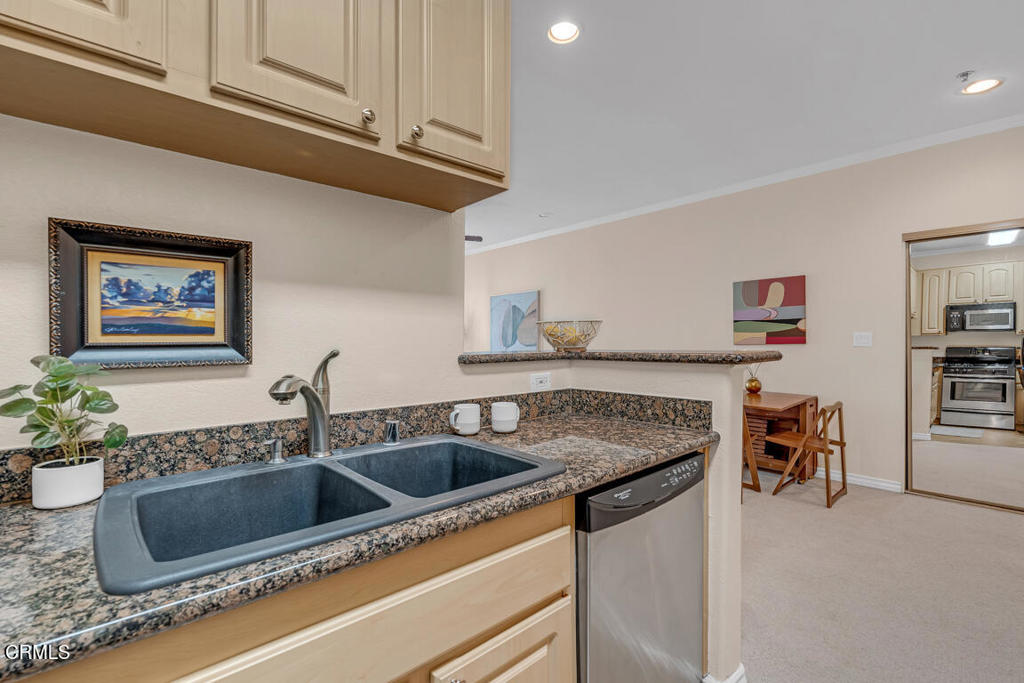 Pasadena, California, 91101, United States, 1 Bedroom Bedrooms, ,1 BathroomBathrooms,Residential,For Sale,1903798