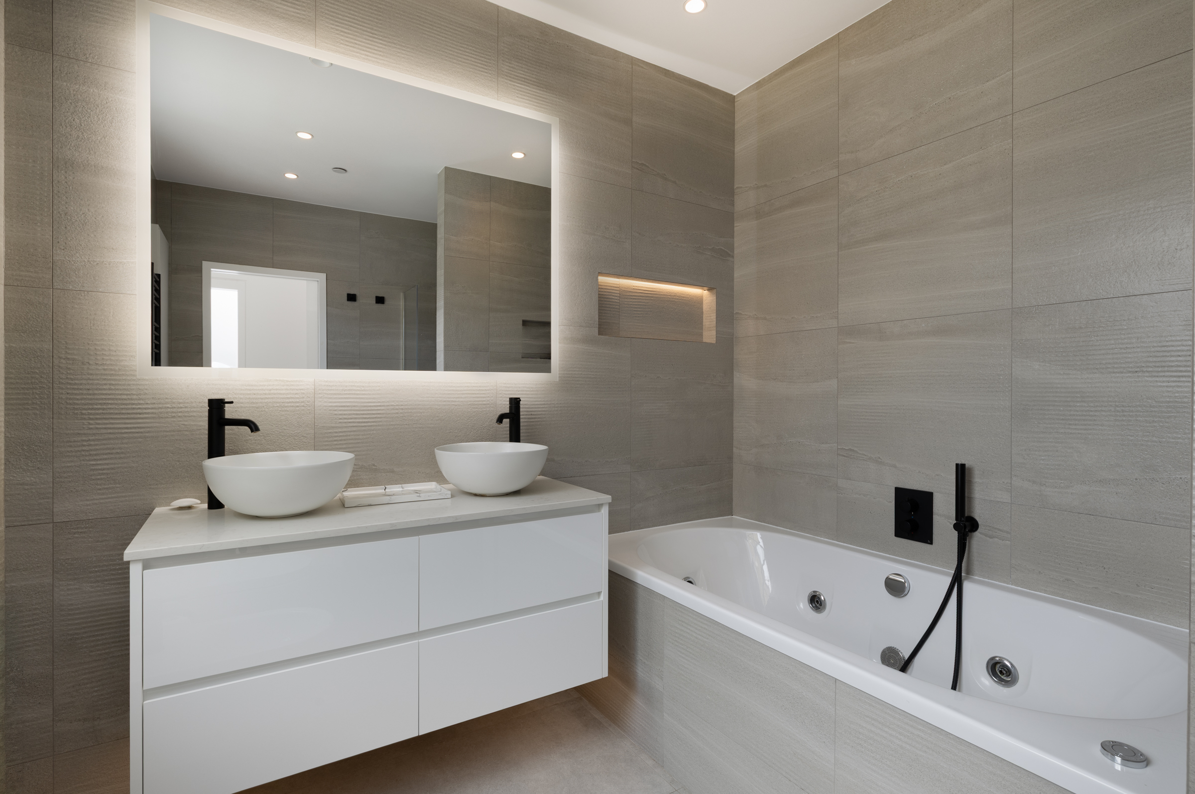  A Reimagined Fulham Townhouse with Dramatic Double-Height Interiors - 物件實景