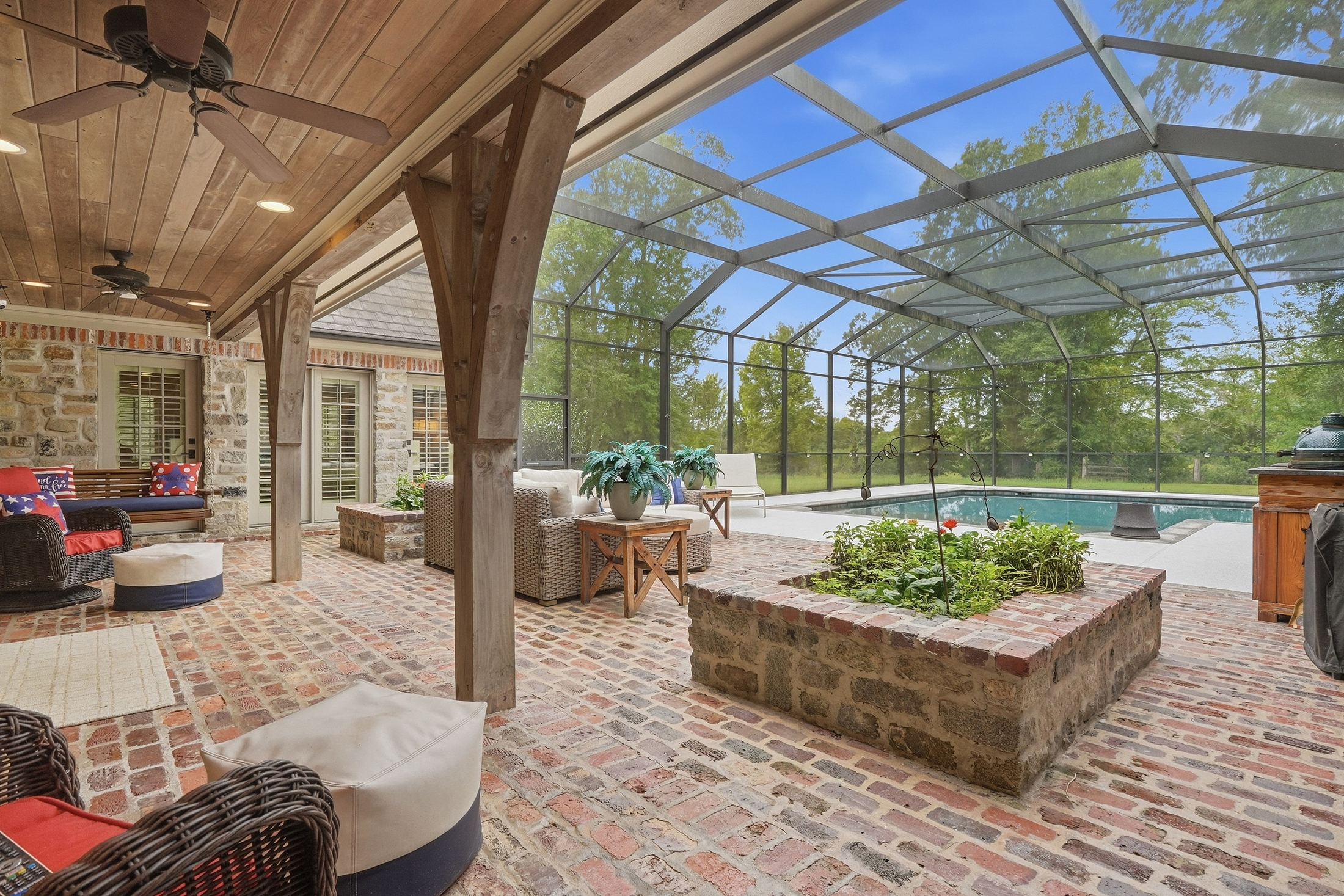 Extraordinary Estate on Over 70 Acres - 物件實景