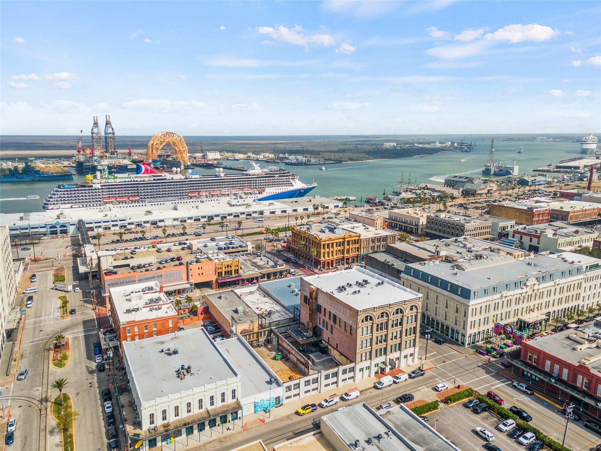 Galveston, Texas, 77550, United States, 1 Bedroom Bedrooms, ,2 BathroomsBathrooms,Residential,For Sale,1743707