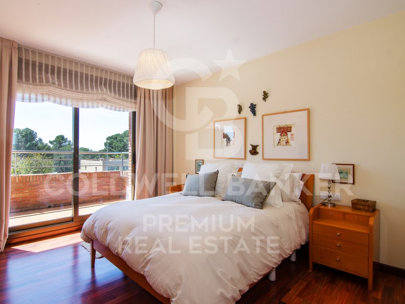 Cerdanyola del Vallès, Catalonia, ES, 5 Bedrooms Bedrooms, ,3 BathroomsBathrooms,Residential,For Sale,1610457