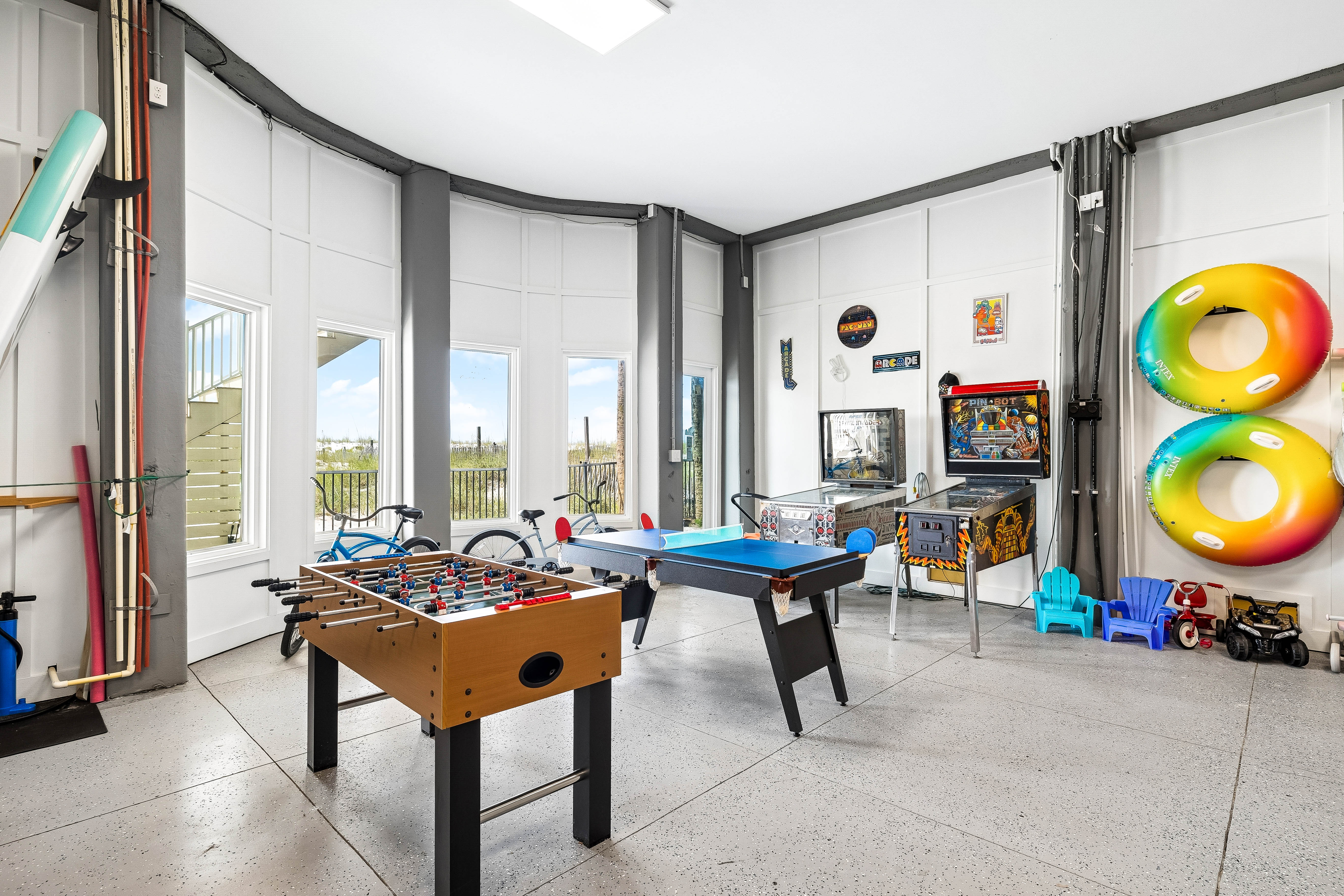  A New Benchmark for Luxury on Navarre Beach - 物件實景
