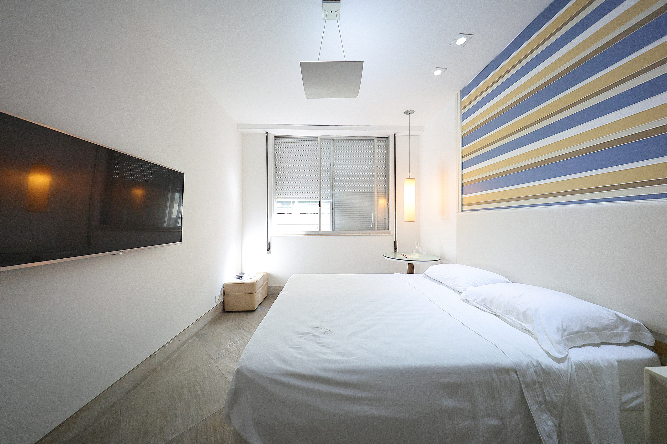  Circular floor plan apartment one block from the beach - 物件實景