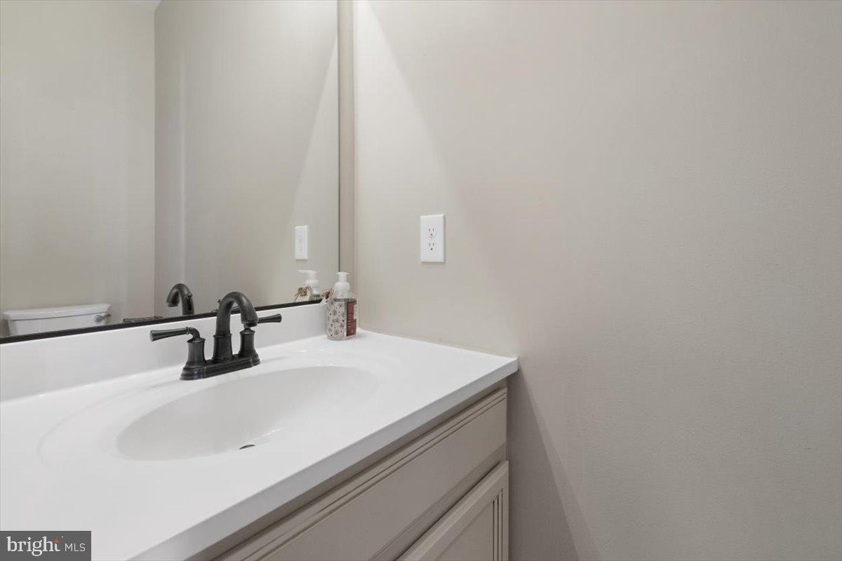 Clear Brook, Virginia, 22624, United States, 4 Bedrooms Bedrooms, ,4 BathroomsBathrooms,Residential,For Sale,1921758