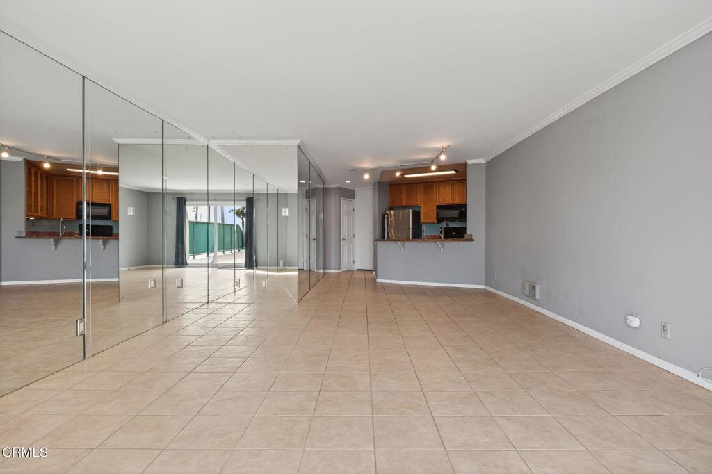 Oxnard, California, 93035, United States, 1 Bedroom Bedrooms, ,1 BathroomBathrooms,Residential,For Sale,1974690