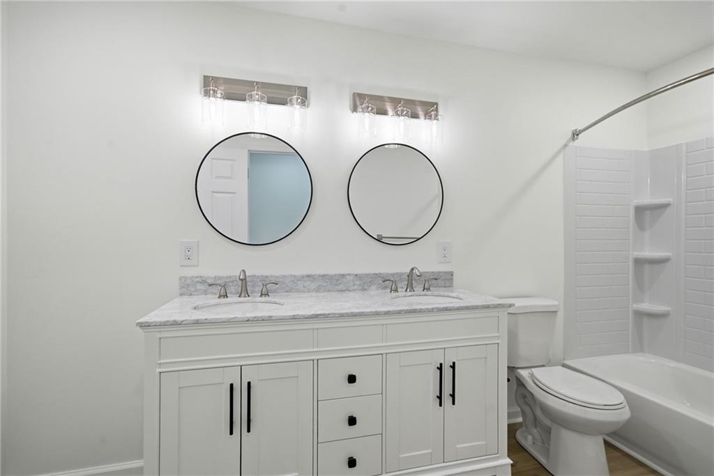 Cumming, Georgia, 30028, United States, 6 Bedrooms Bedrooms, ,6 BathroomsBathrooms,Residential,For Sale,2034484