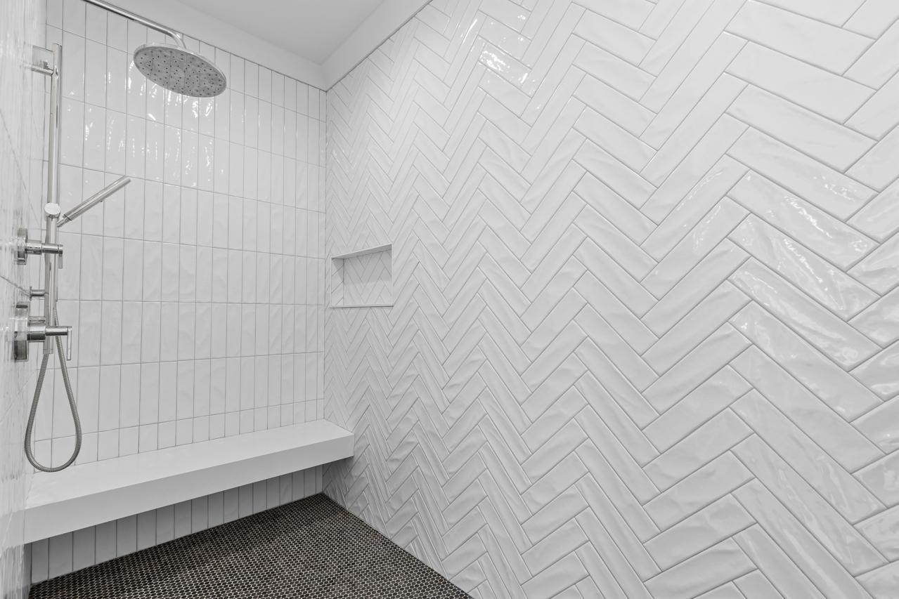 Victoria, Minnesota, 55331, United States, 5 Bedrooms Bedrooms, ,3 BathroomsBathrooms,Residential,For Sale,1994848