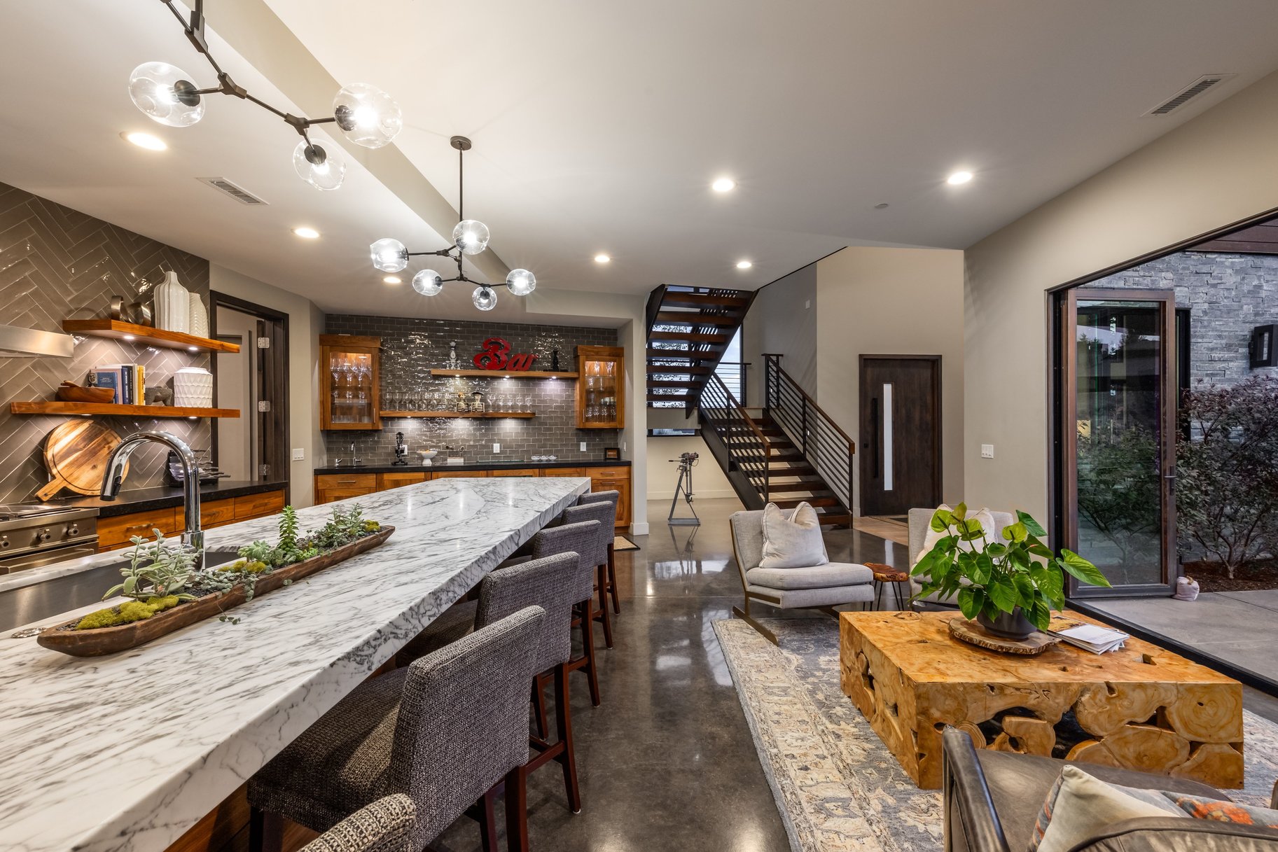  Contemporary Promontory Home with Exceptional Indoor-Outdoor Living - 物件實景