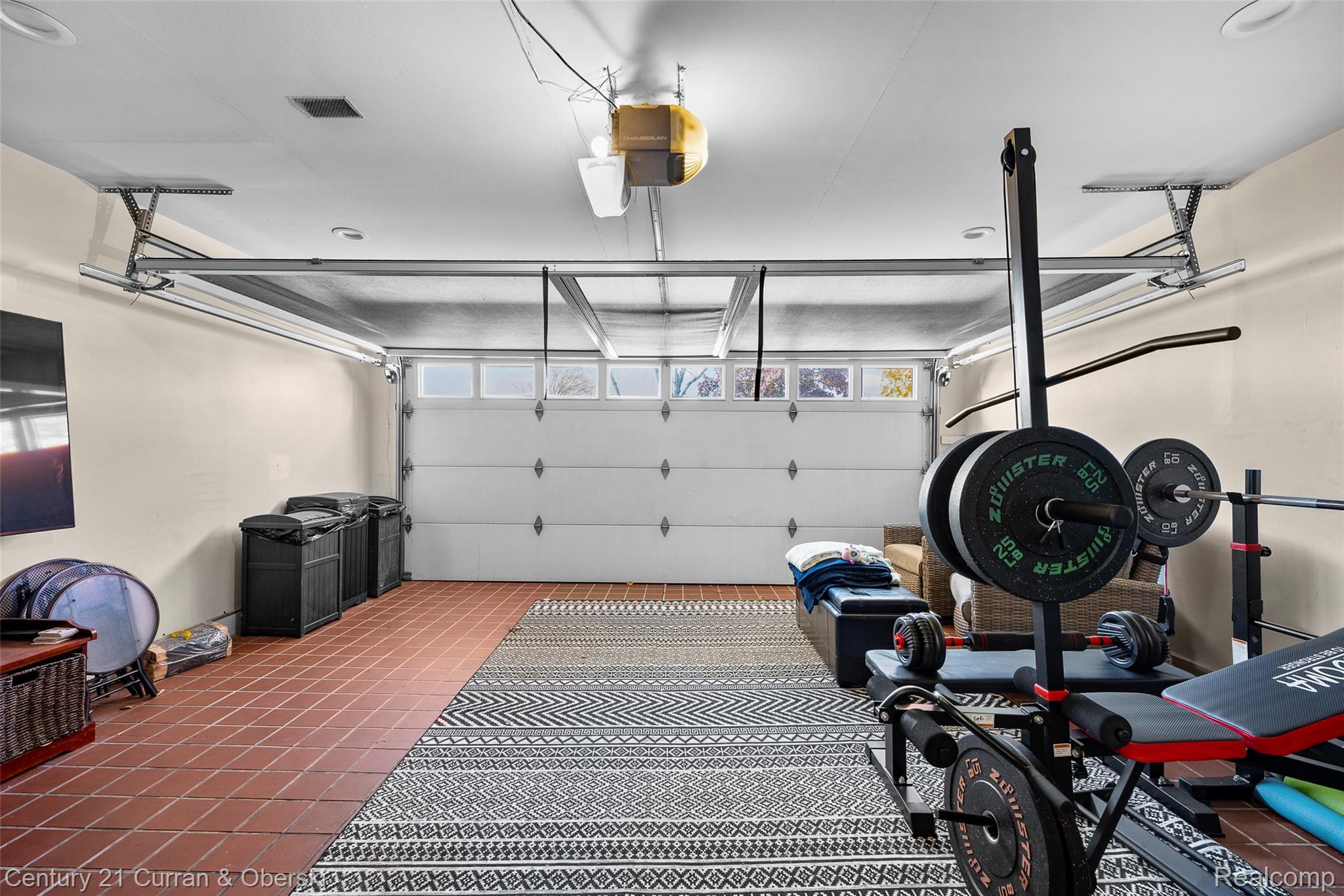 Dearborn Heights, Michigan, 48127, United States, 4 Bedrooms Bedrooms, ,4 BathroomsBathrooms,Residential,For Sale,1988554