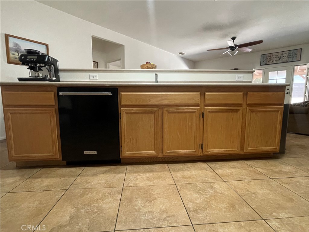 Hemet, California, 92544, United States, 4 Bedrooms Bedrooms, ,1 BathroomBathrooms,Residential,For Sale,1923257