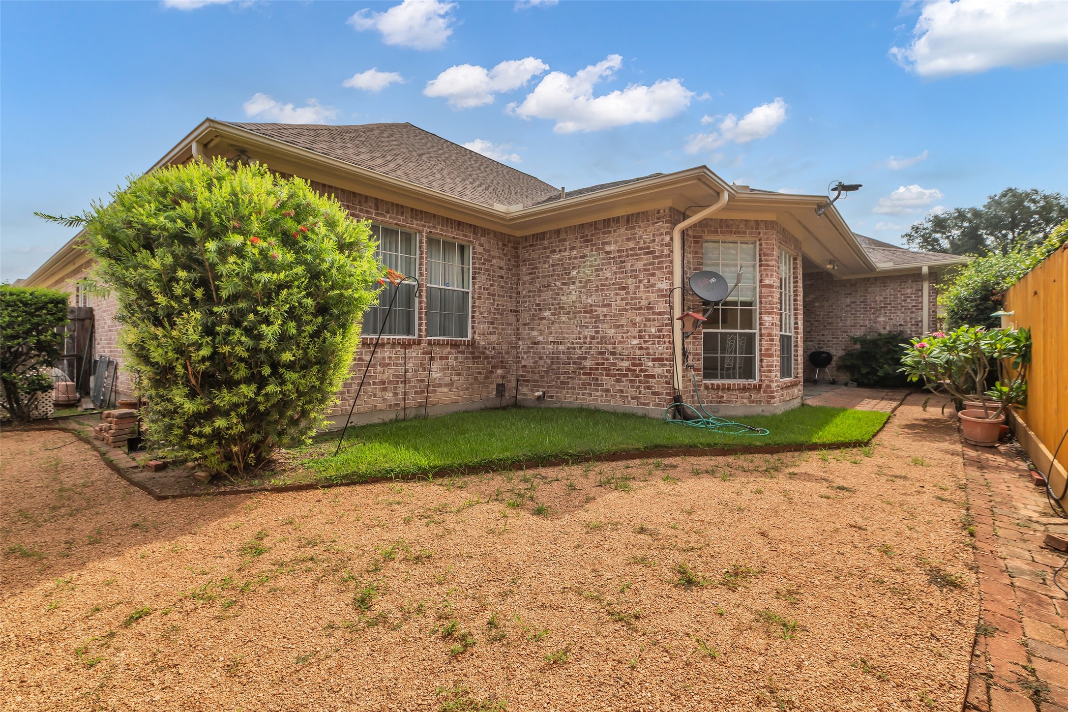 Houston, Texas, 77077, United States, 3 Bedrooms Bedrooms, ,3 BathroomsBathrooms,Residential,For Sale,1883260