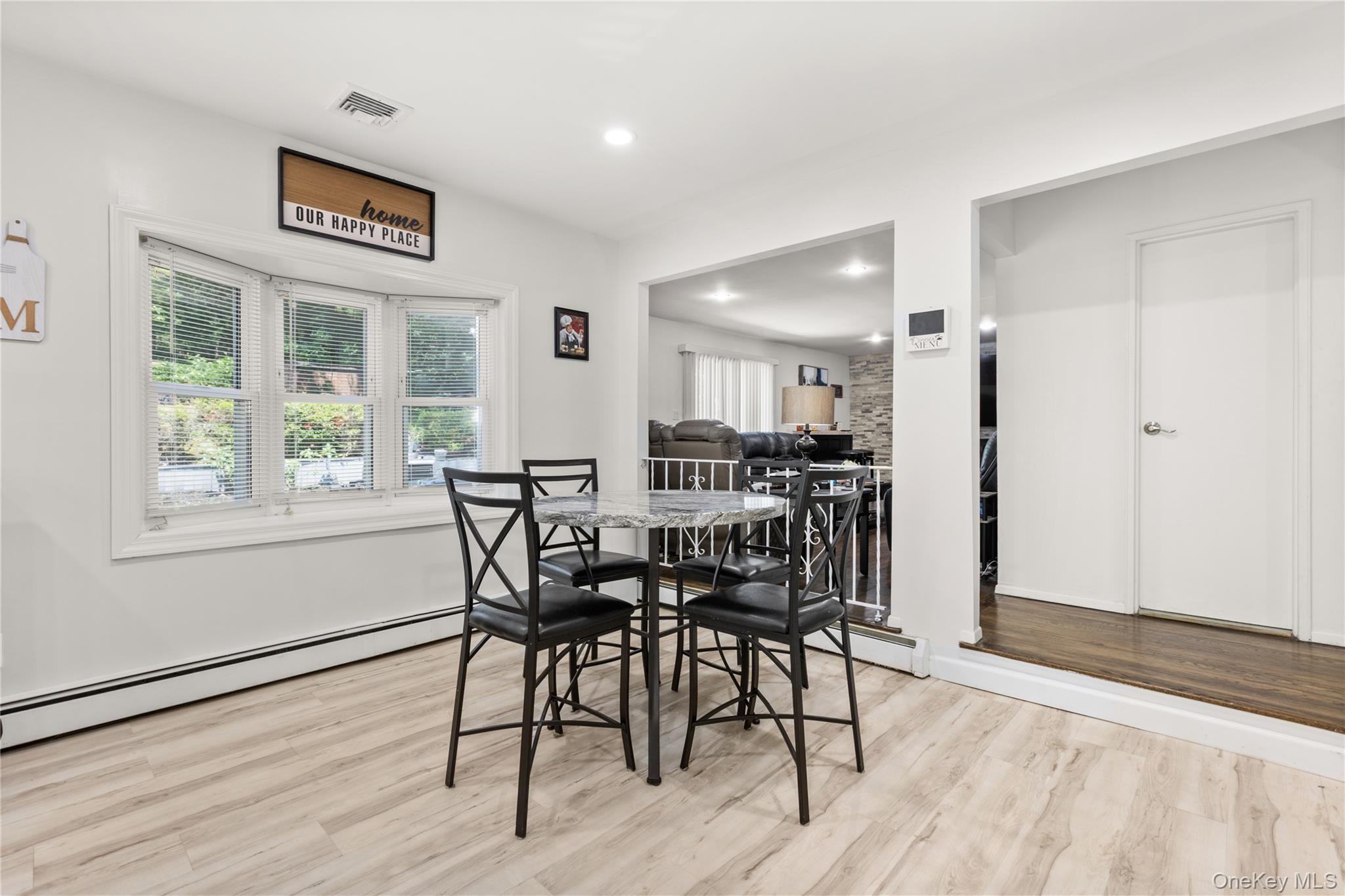 Smithtown, New York, 11787, United States, 4 Bedrooms Bedrooms, ,3 BathroomsBathrooms,Residential,For Sale,1907417