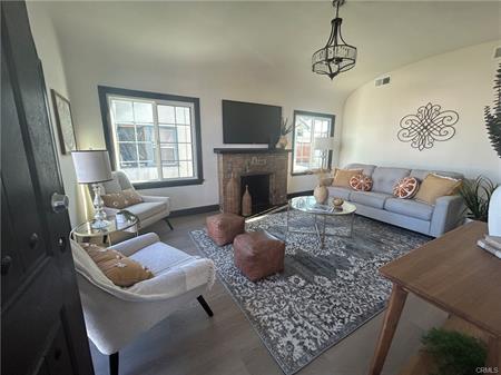 Los Angeles, California, 90047, United States, 3 Bedrooms Bedrooms, ,2 BathroomsBathrooms,Residential,For Sale,2010742