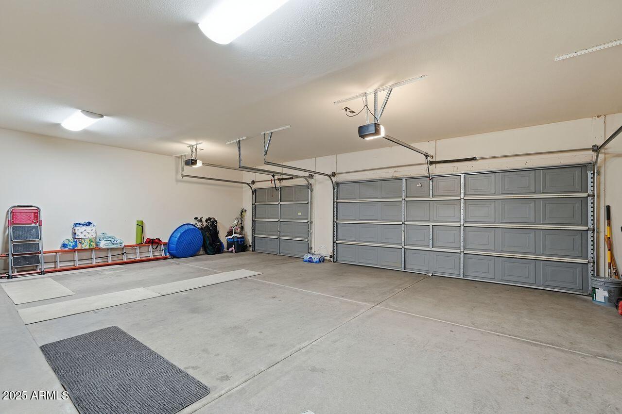 Cave Creek, Arizona, 85331, United States, 3 Bedrooms Bedrooms, ,3 BathroomsBathrooms,Residential,For Sale,1992918