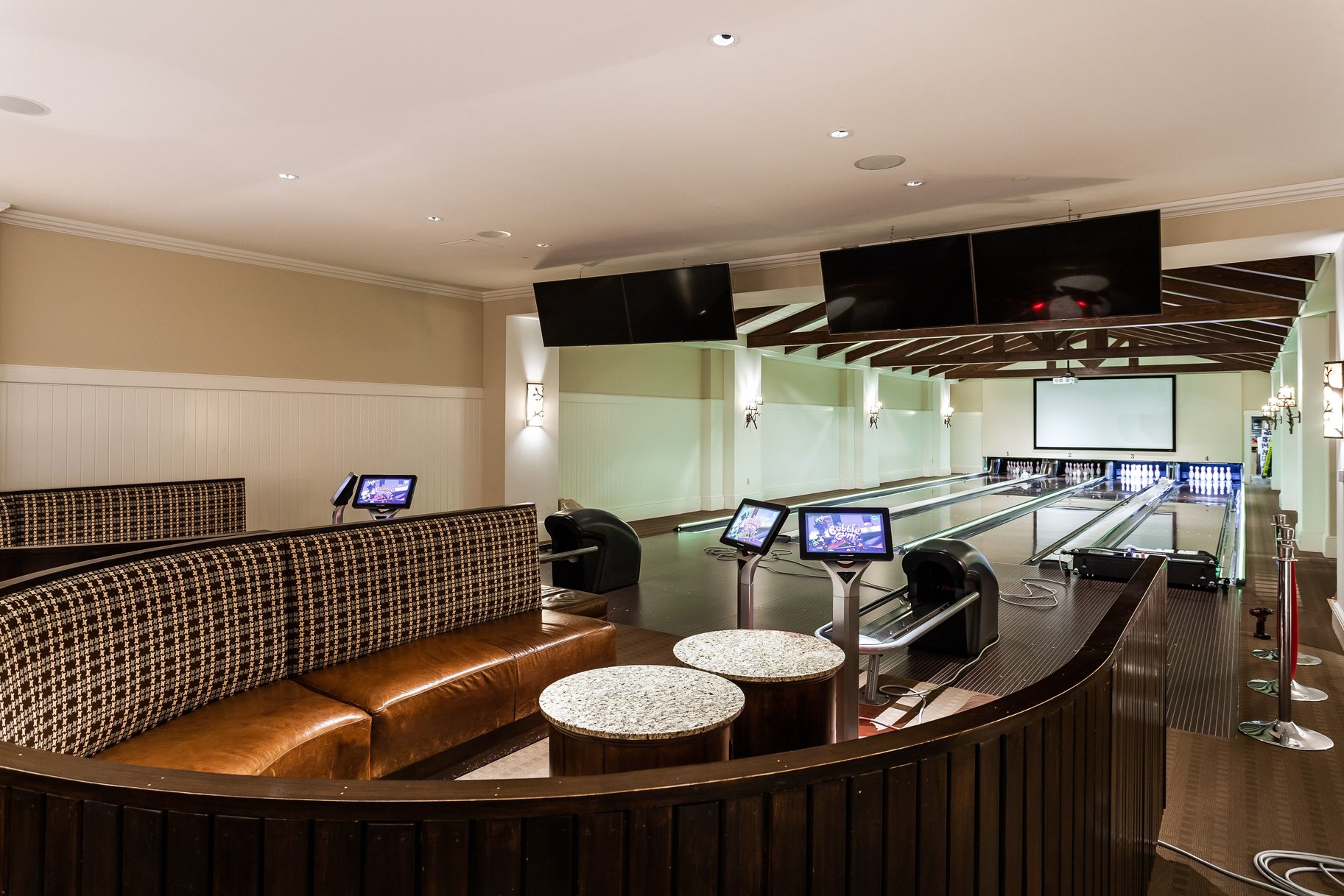  Warmth, reimagined at Altitude, 2 Bedroom + Den, Montage Residences Deer Valley - 物件實景