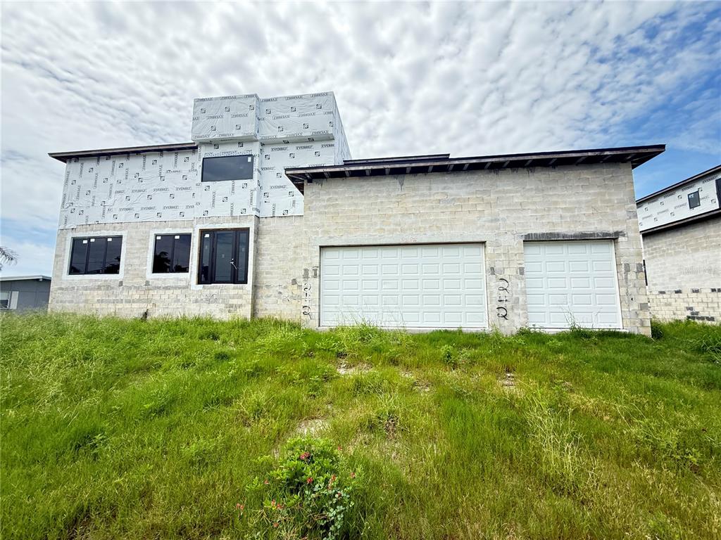 Port Charlotte, Florida, 33952, United States, 4 Bedrooms Bedrooms, ,6 BathroomsBathrooms,Residential,For Sale,1976511