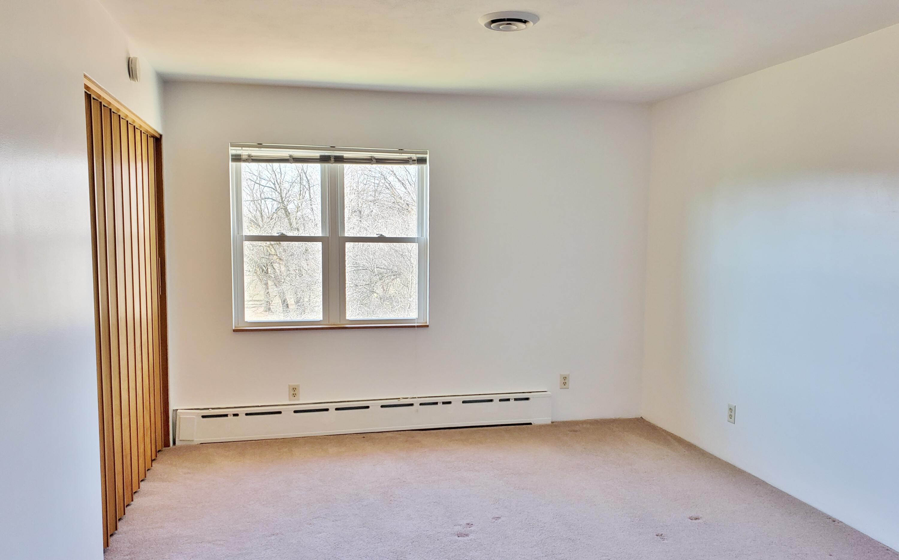 Michigan City, Indiana, 46360, United States, 5 Bedrooms Bedrooms, ,1 BathroomBathrooms,Residential,For Sale,1743643