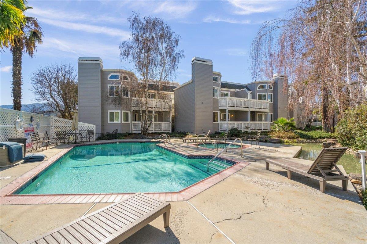 San Jose, California, 95124, United States, 2 Bedrooms Bedrooms, ,2 BathroomsBathrooms,Residential,For Sale,1712924