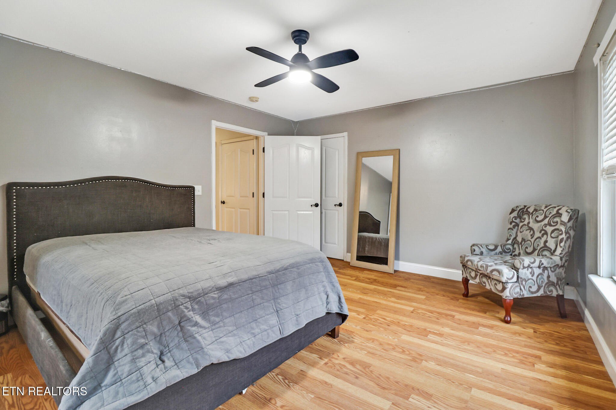 Crossville, Tennessee, 38572, United States, 2 Bedrooms Bedrooms, ,3 BathroomsBathrooms,Residential,For Sale,1998694