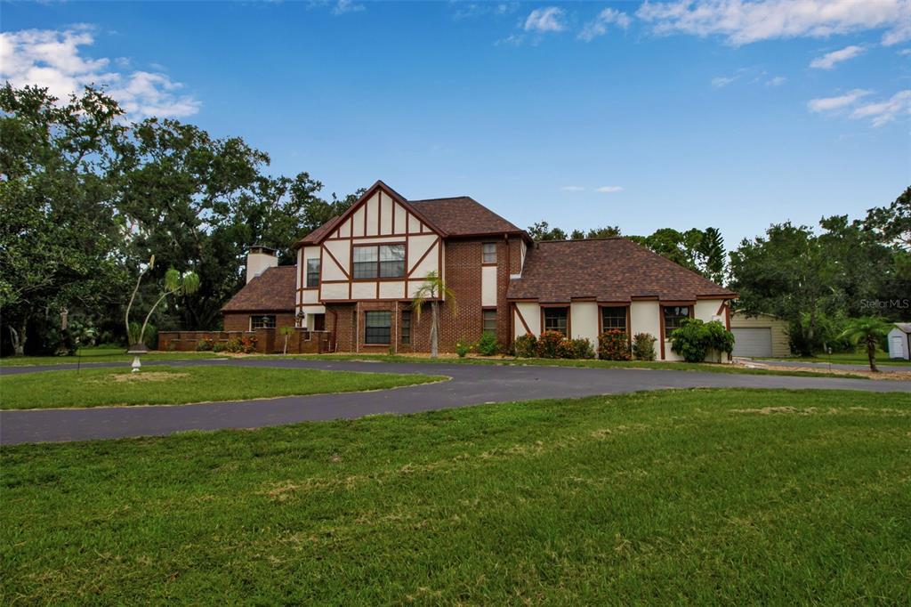 Sarasota, Florida, 34241, United States, 3 Bedrooms Bedrooms, ,3 BathroomsBathrooms,Residential,For Sale,2003137