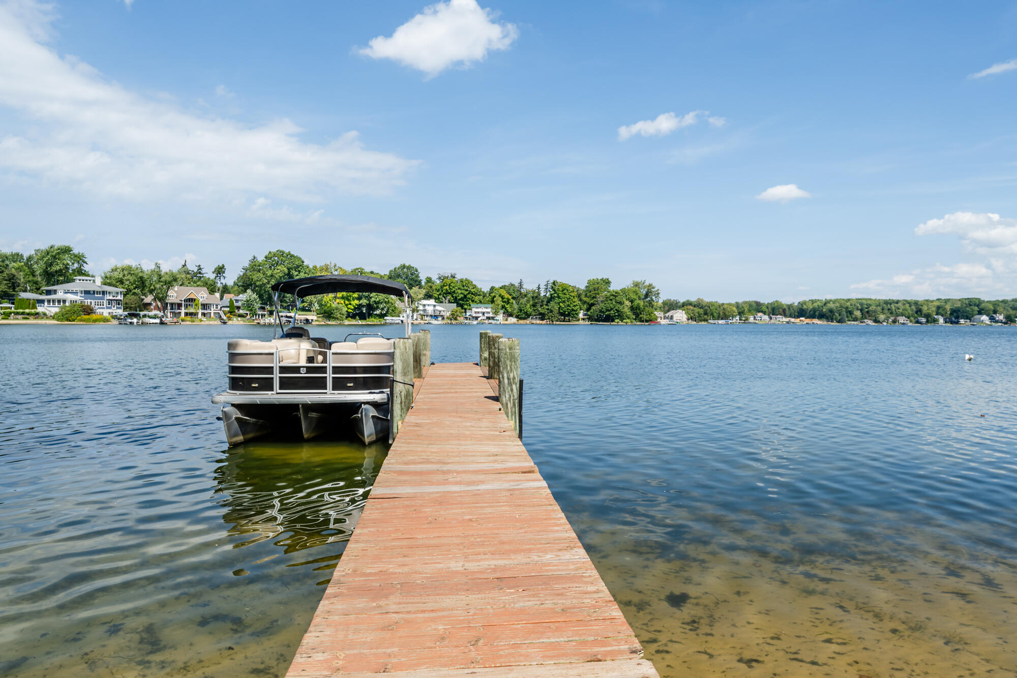 Coloma, Michigan, 49038, United States, 4 Bedrooms Bedrooms, ,6 BathroomsBathrooms,Residential,For Sale,1822414