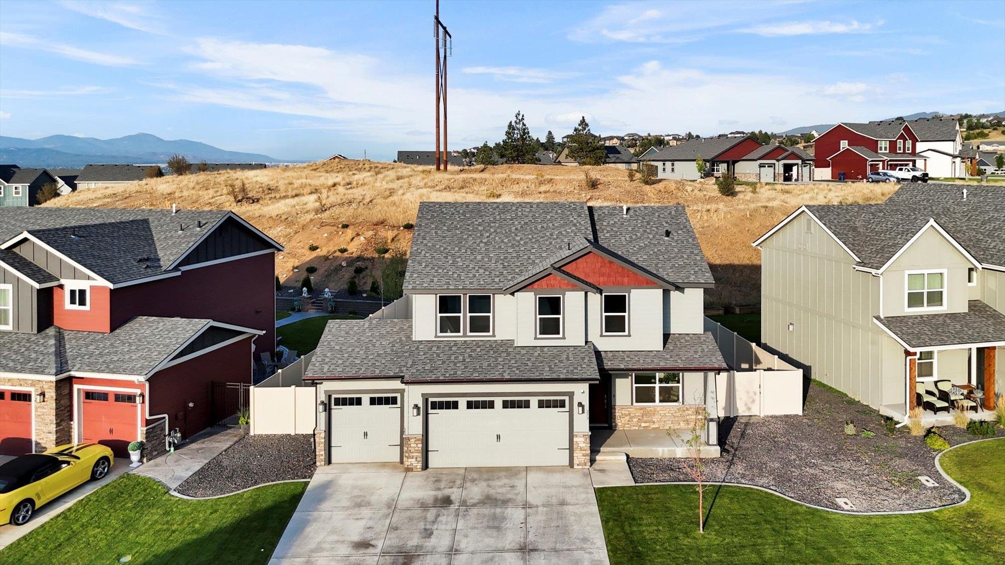 Liberty Lake, Washington, 99019, United States, 3 Bedrooms Bedrooms, ,3 BathroomsBathrooms,Residential,For Sale,1950733