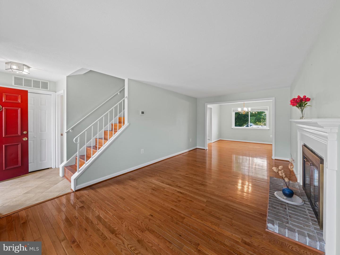 Annandale, Virginia, 22003, United States, 3 Bedrooms Bedrooms, ,4 BathroomsBathrooms,Residential,For Sale,2001924