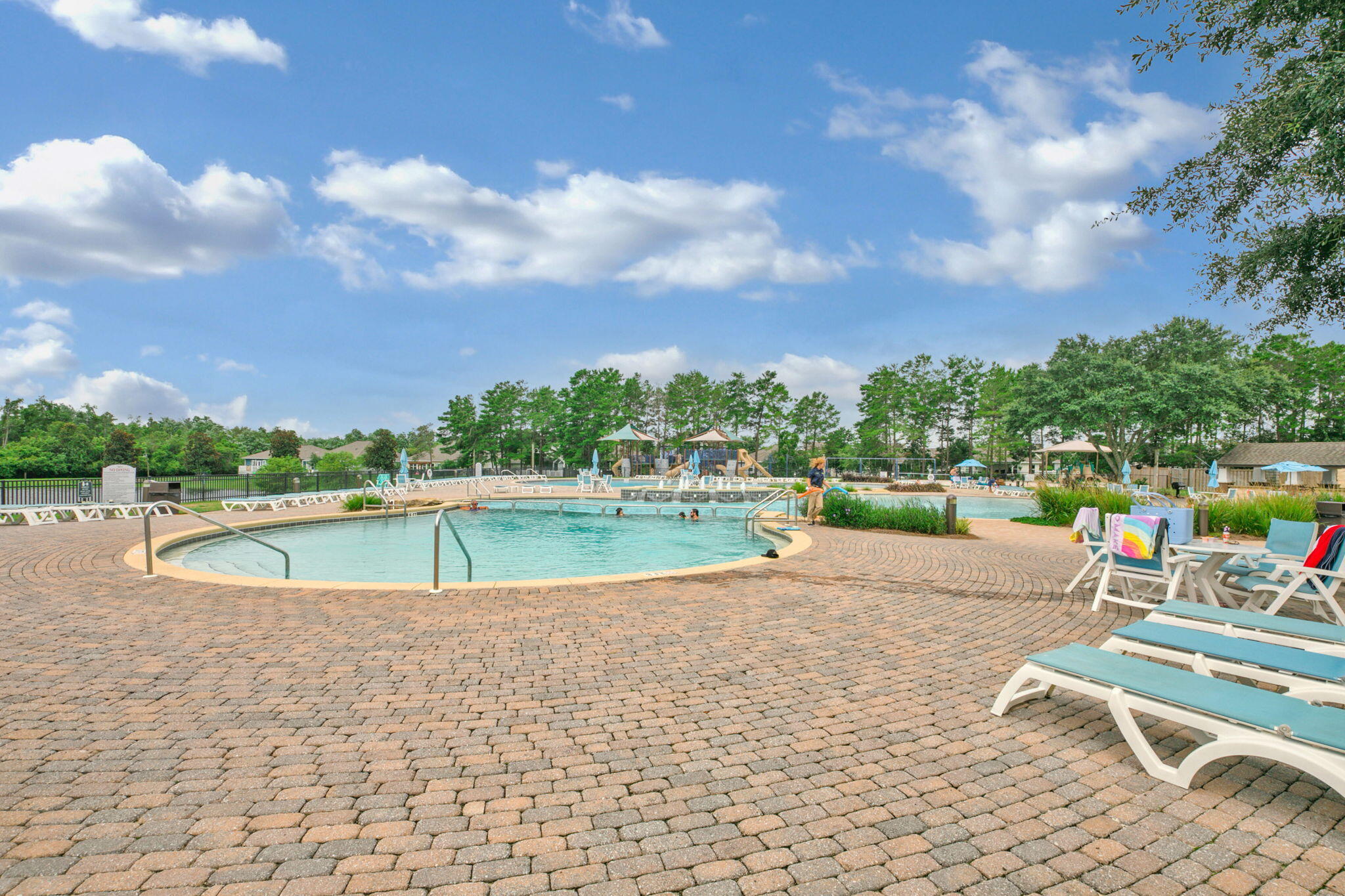 Freeport, Florida, 32439, United States, 4 Bedrooms Bedrooms, ,3 BathroomsBathrooms,Residential,For Sale,1970468